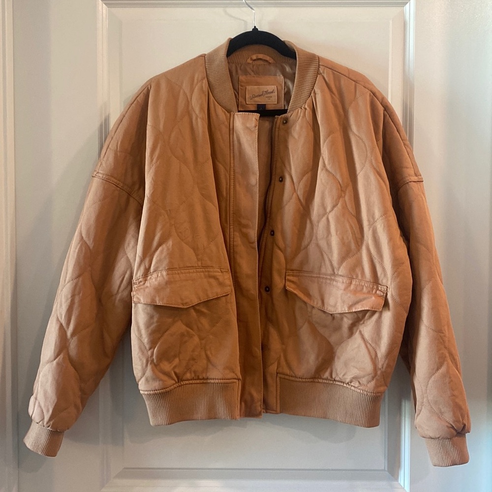 Universal Thread Target Camel Tan Quilted Utility Full Zip Jacket Size L